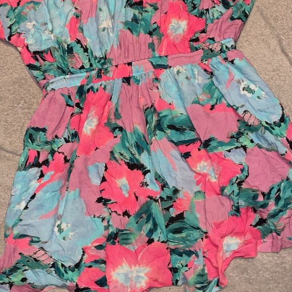 Final Price! Free People Jen's Pirate Booty Floral Botanico Playsuit sz M - Picture 7 of 8